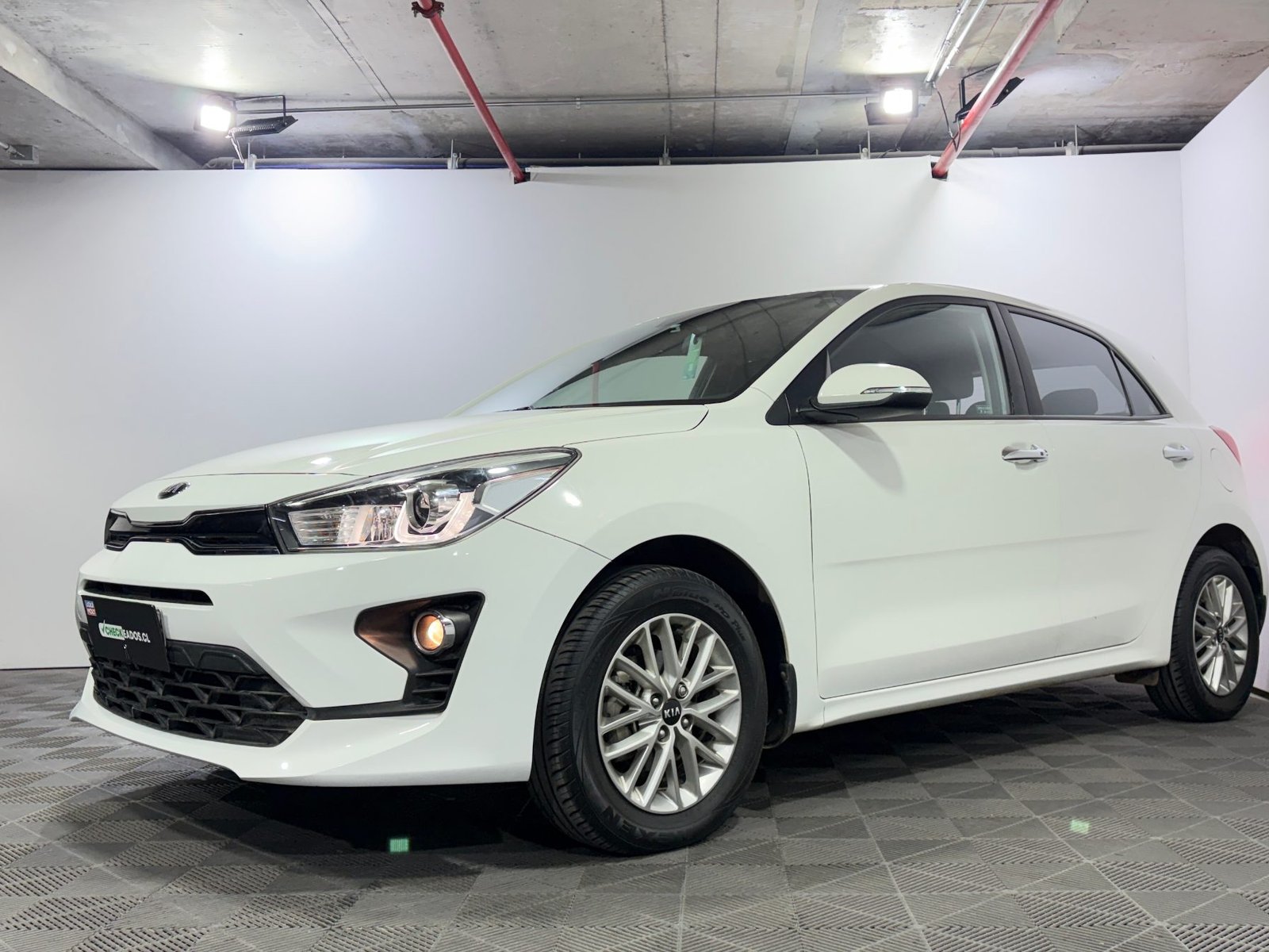 Kia RIO 5 2022 - Foto 3 de 15