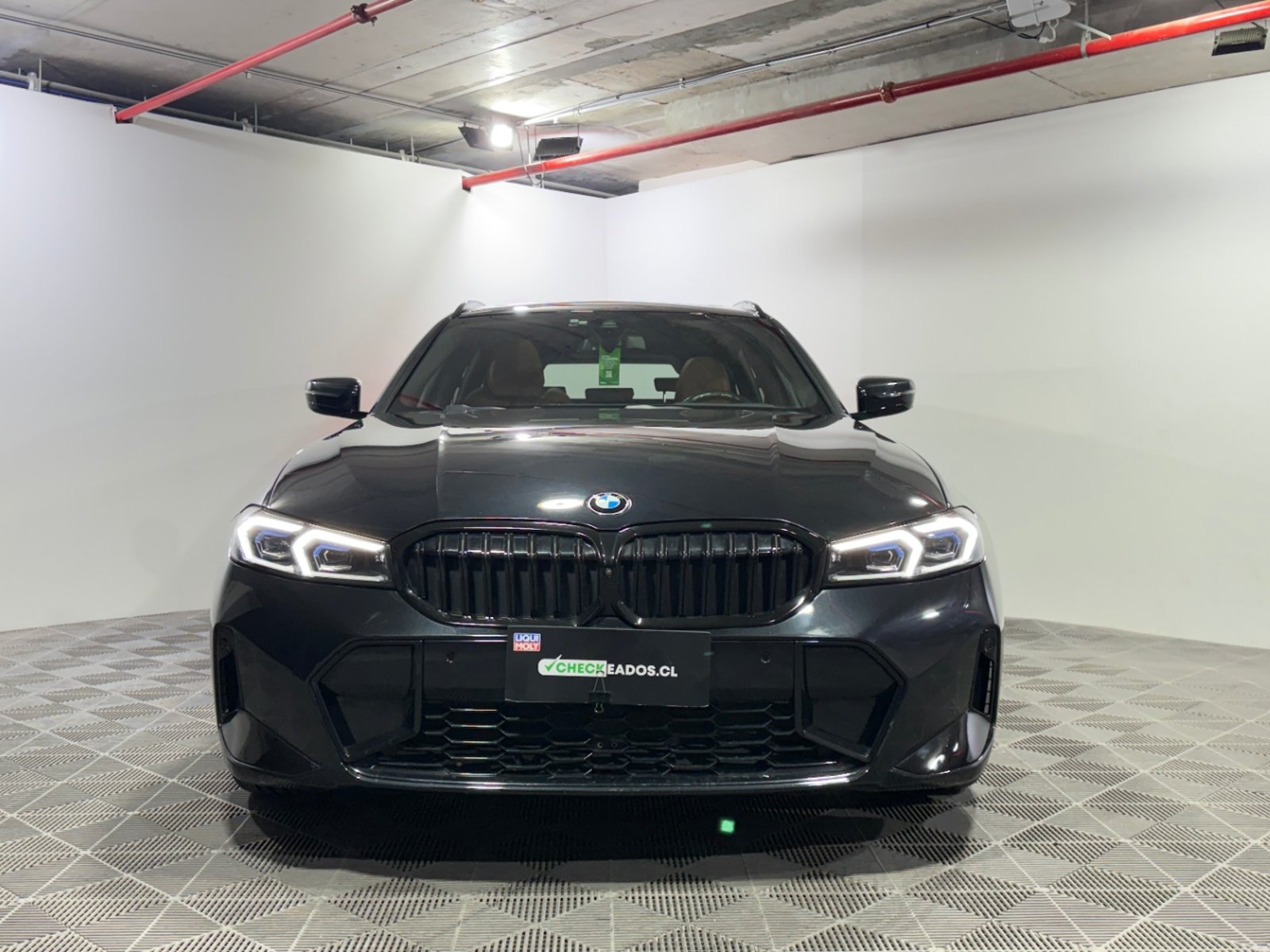 BMW 330I 2024 - Foto 2 de 15
