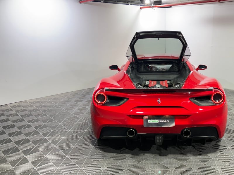 Ferrari 488 2018 - Imagen 9 de 15