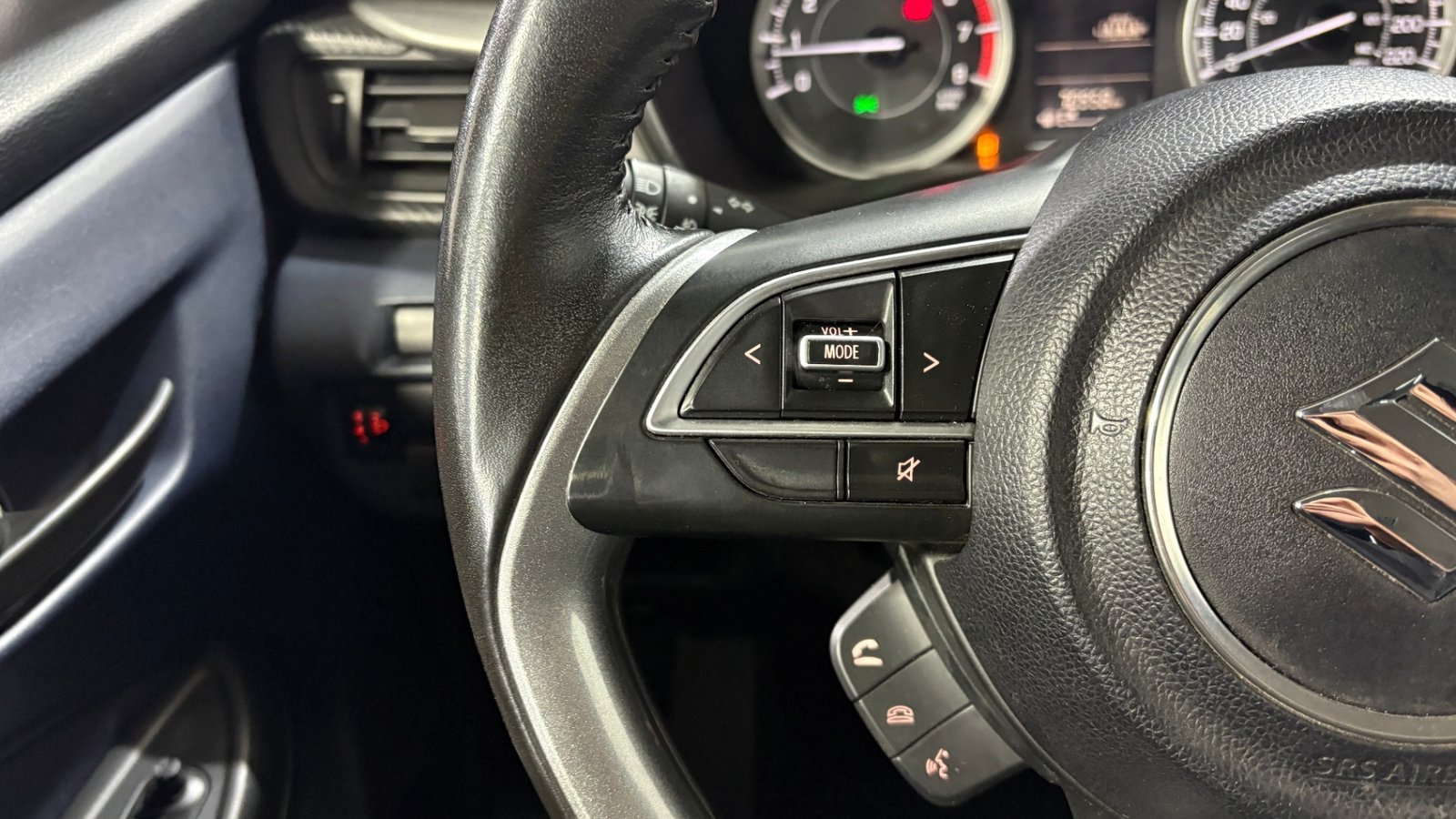 Suzuki BALENO 2024 - Imagen 14 de 15