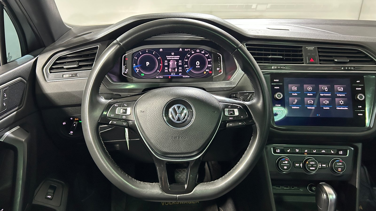 Volkswagen TIGUAN 2020 - Imagen 14 de 15