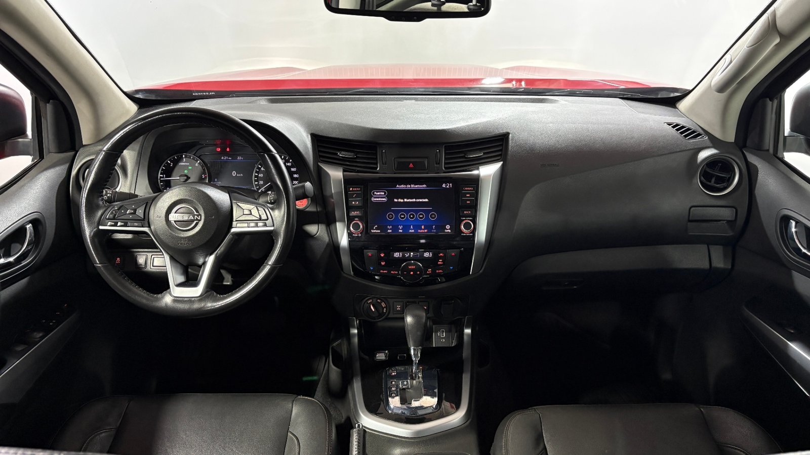 Nissan NAVARA 2023 - Imagen 12 de 15