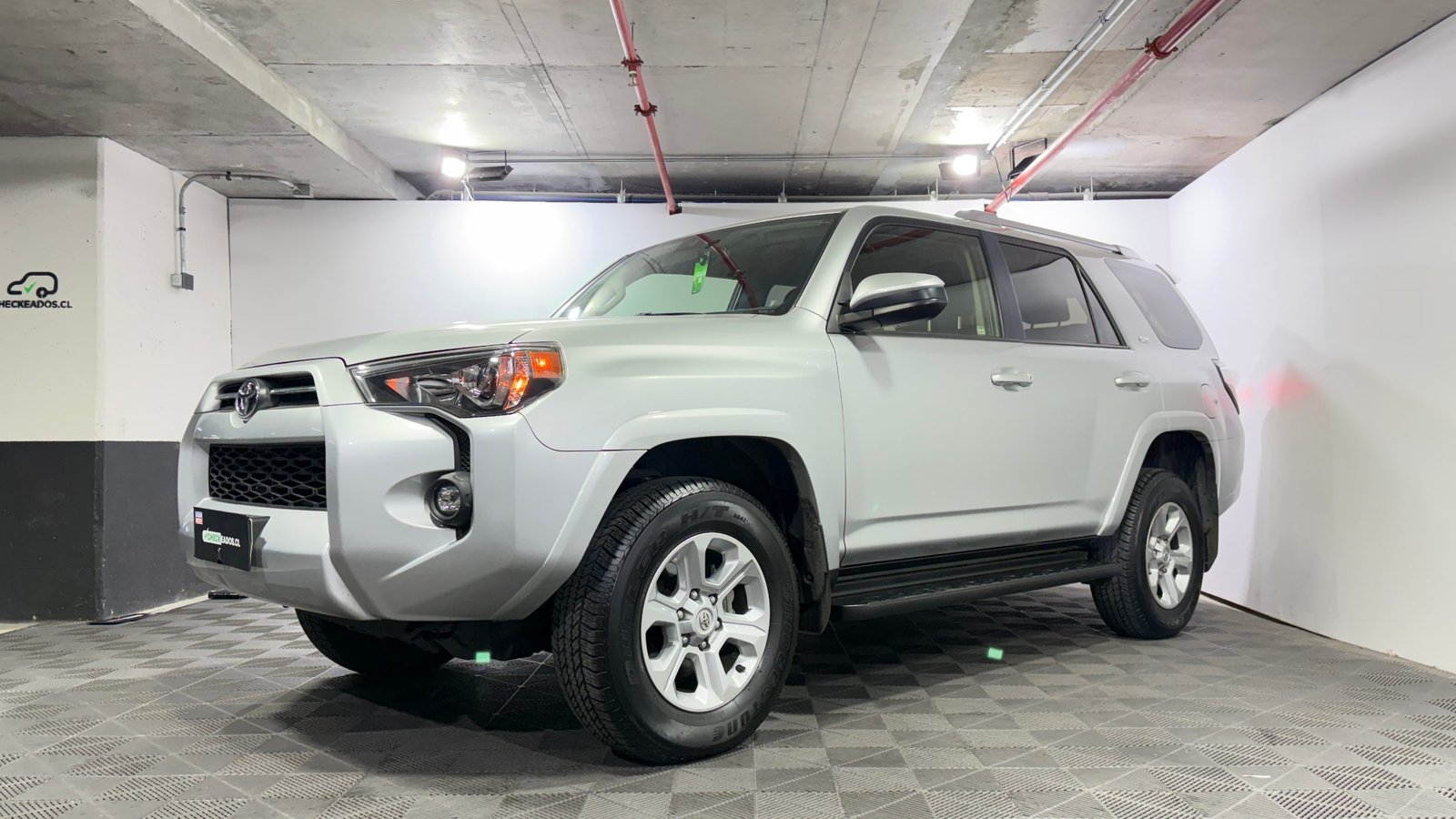 Toyota 4RUNNER 2024 - Imagen 3 de 15