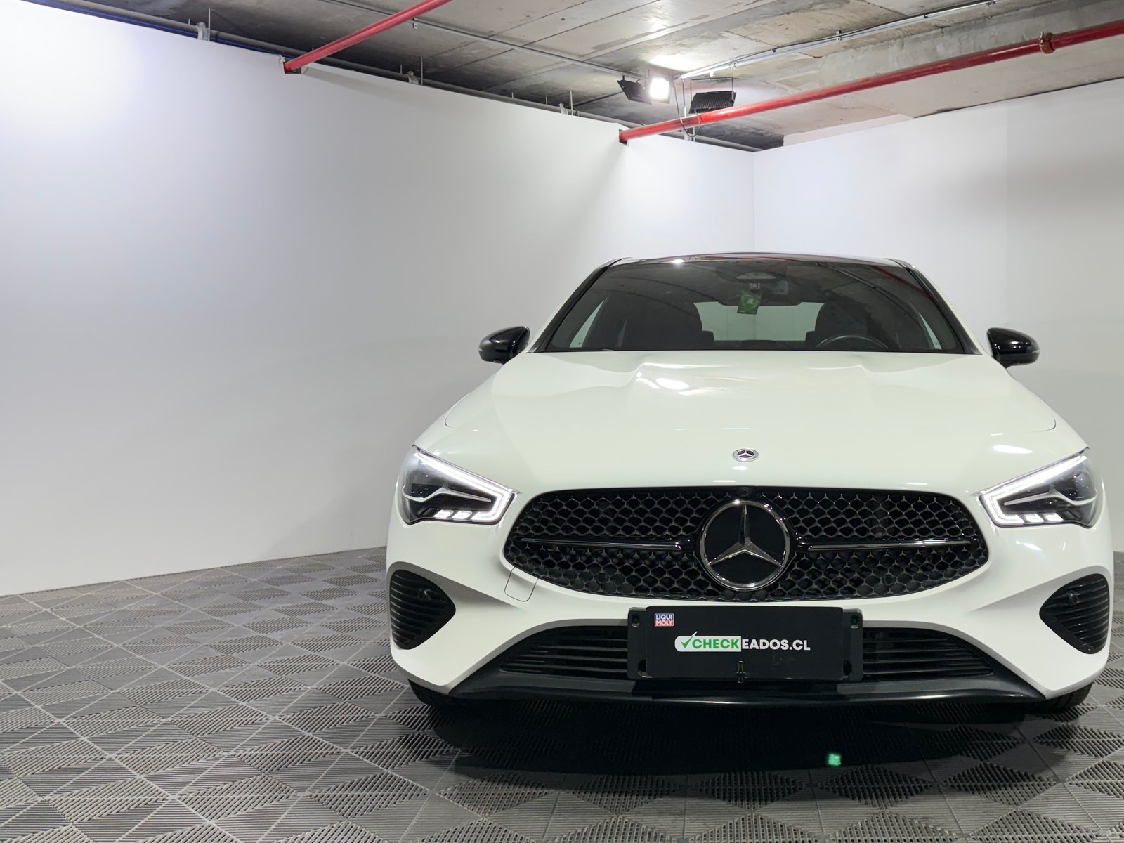 Mercedes-Benz CLA200 2025 - Foto 2 de 15