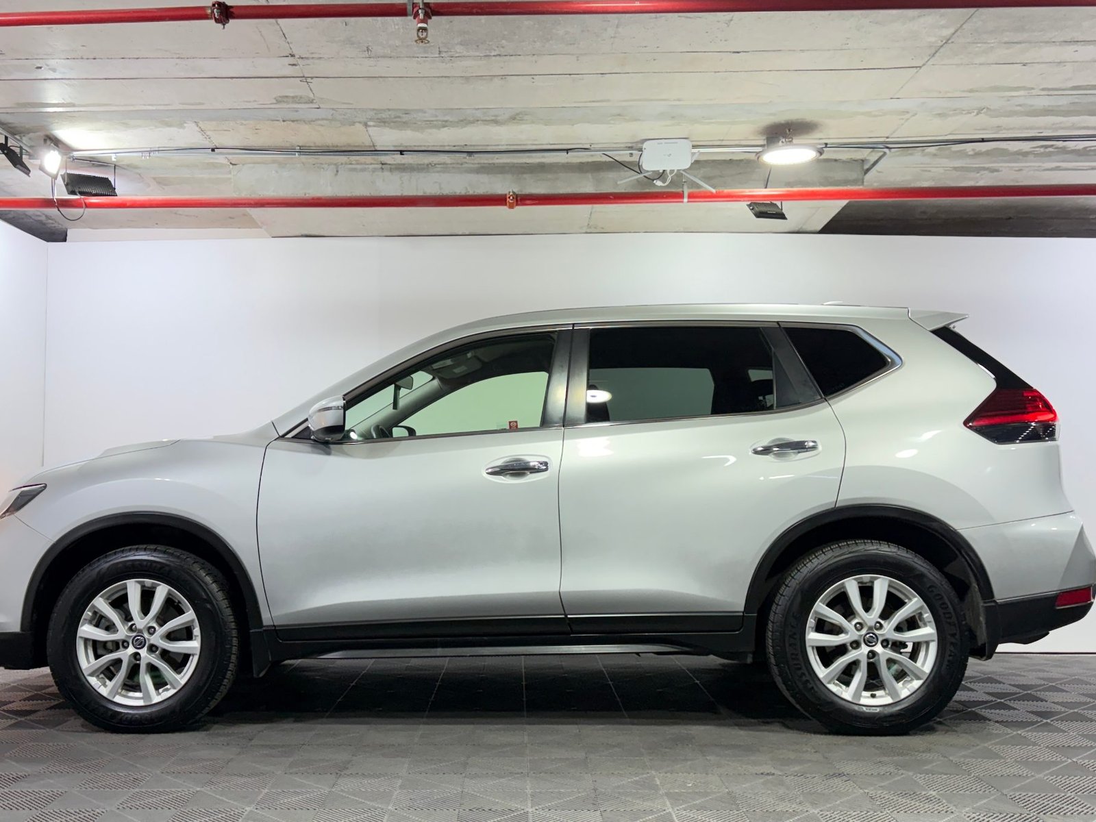 Nissan X-TRAIL 2022 - Foto 4 de 15