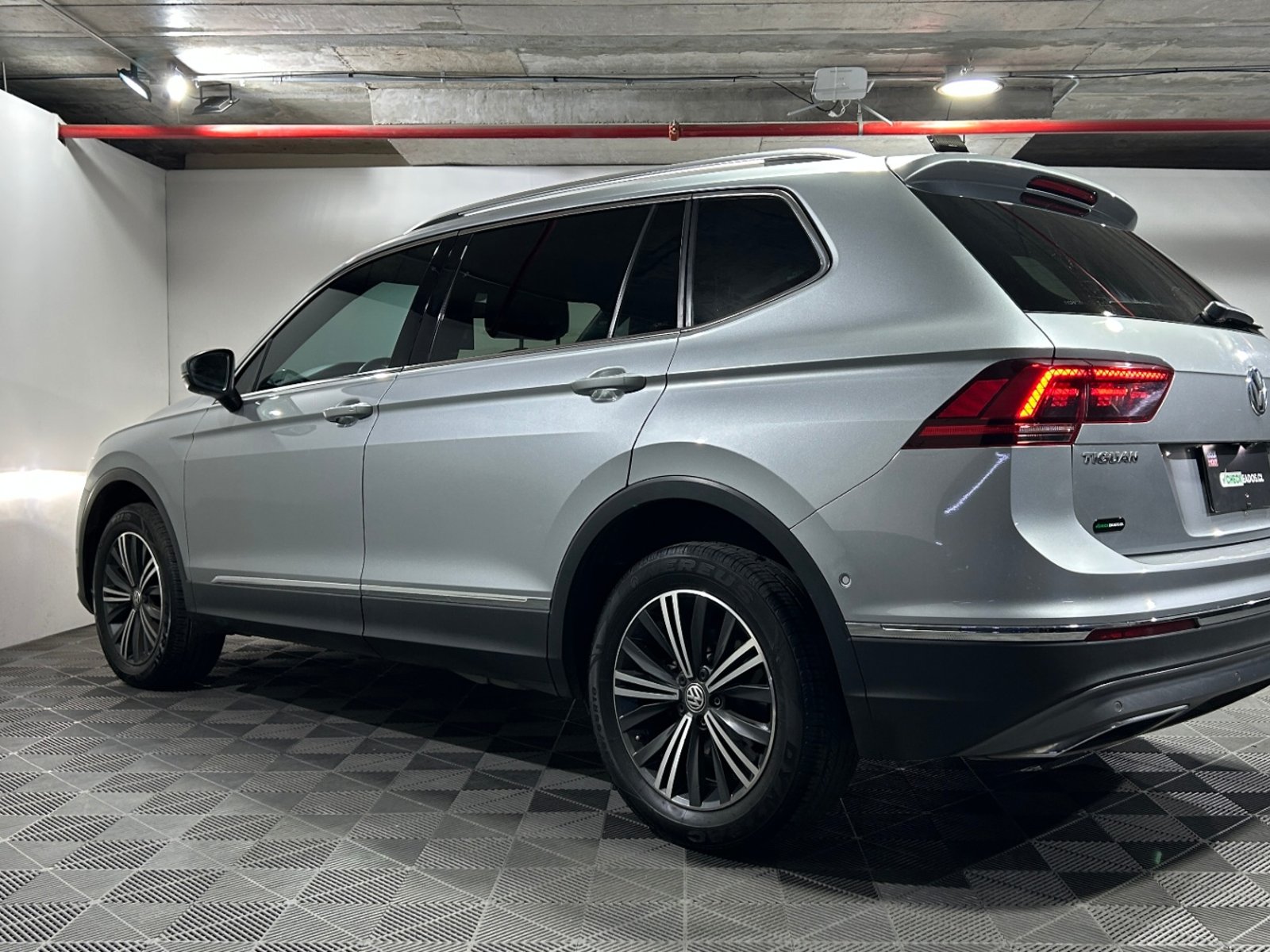 Volkswagen TIGUAN 2020 - Foto 5 de 15