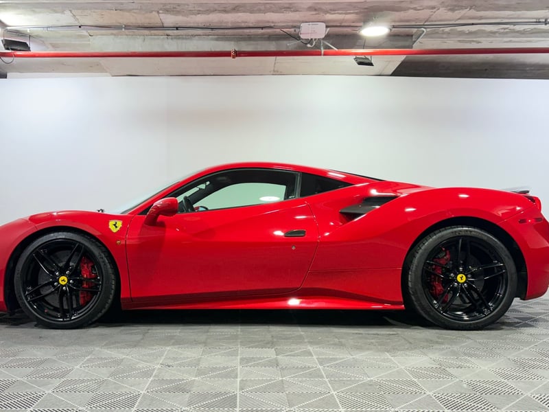 Ferrari 488 2018 - Imagen 4 de 15