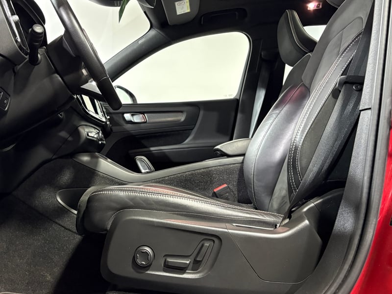 Volvo XC40 2021 - Imagen 10 de 15