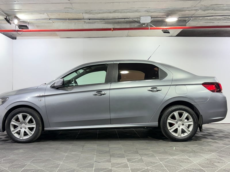 Peugeot 301 2021 - Imagen 4 de 15