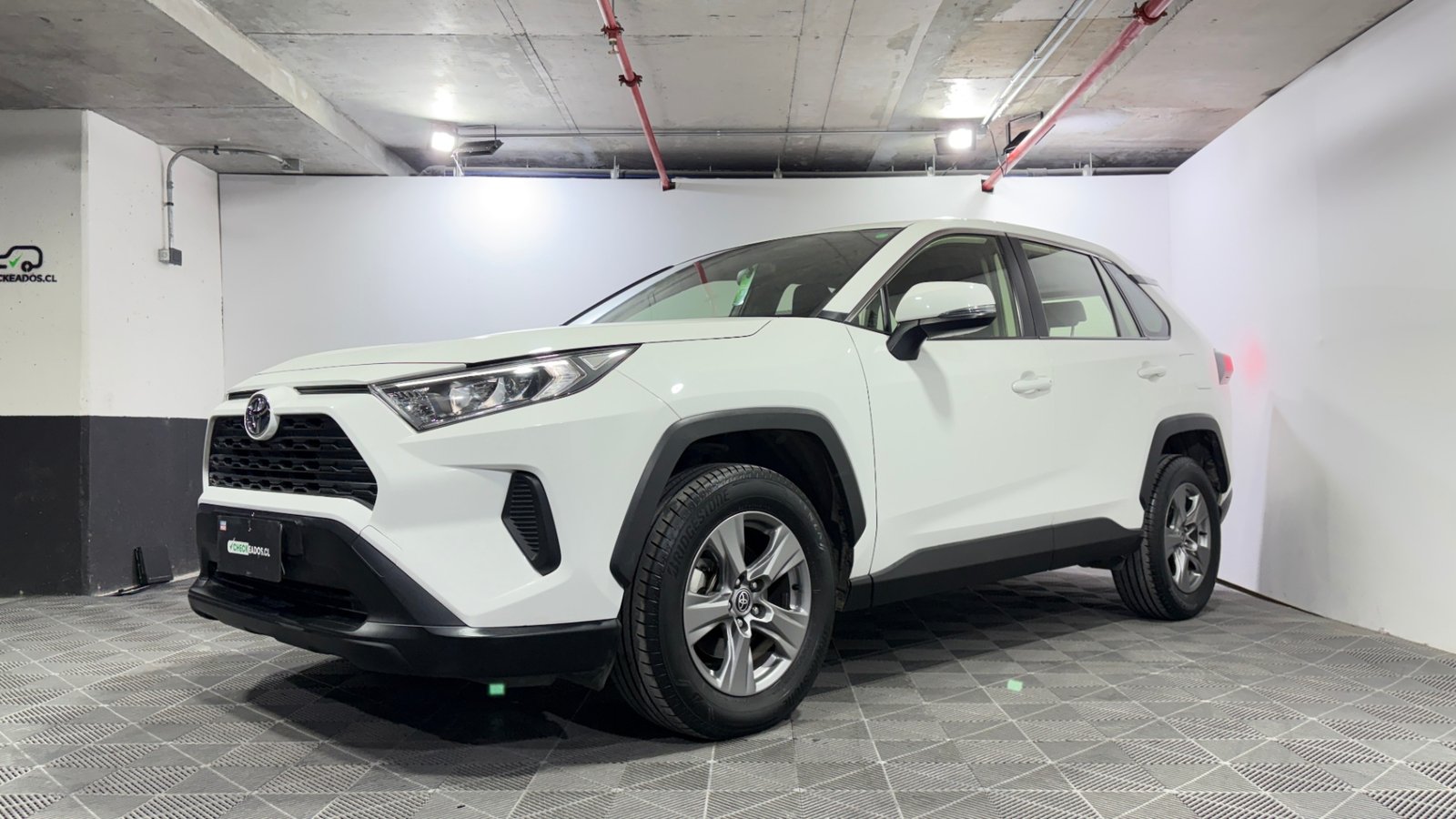Toyota RAV4 2023 - Imagen 3 de 15