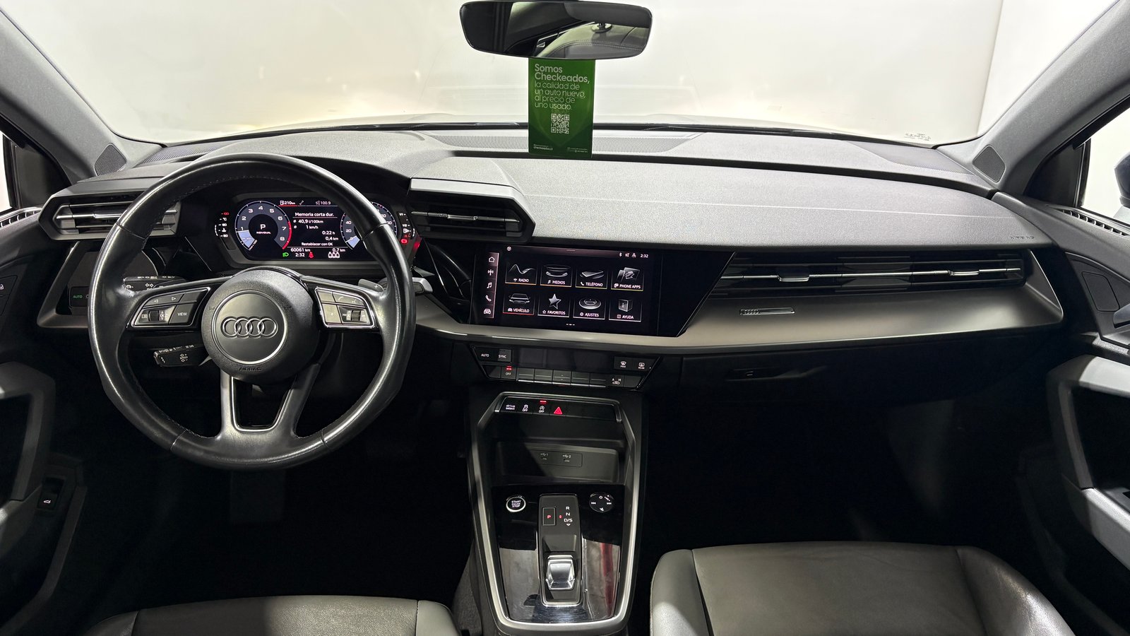 Audi A3 2023 - Imagen 12 de 15