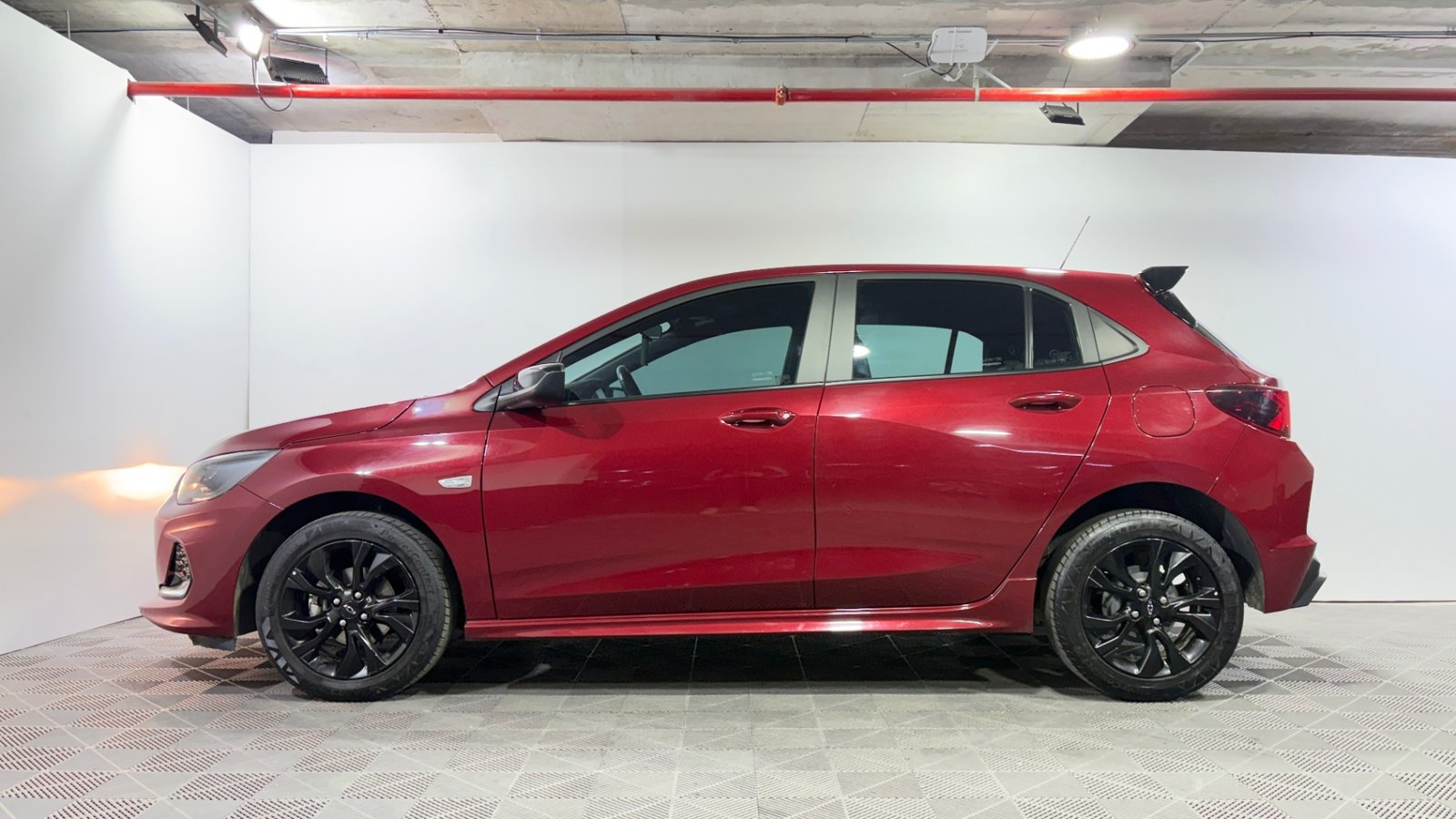 Chevrolet ONIX 2023 - Imagen 4 de 15