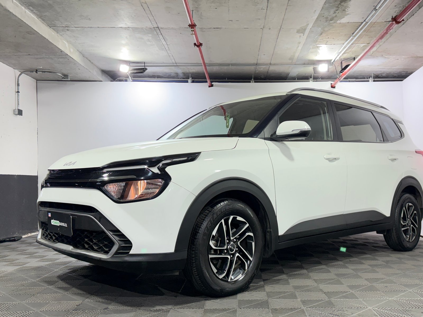 Kia CARENS 2023 - Foto 3 de 15