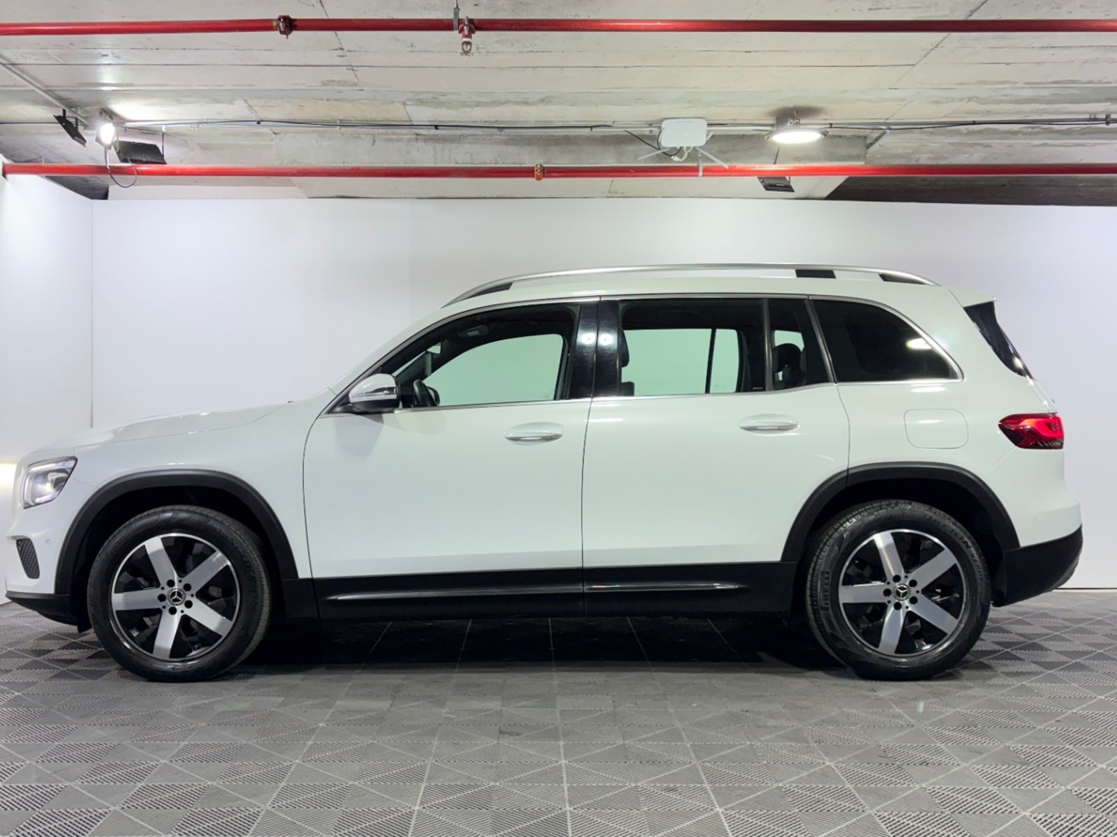 Mercedes-Benz GLB200 2023 - Foto 4 de 15