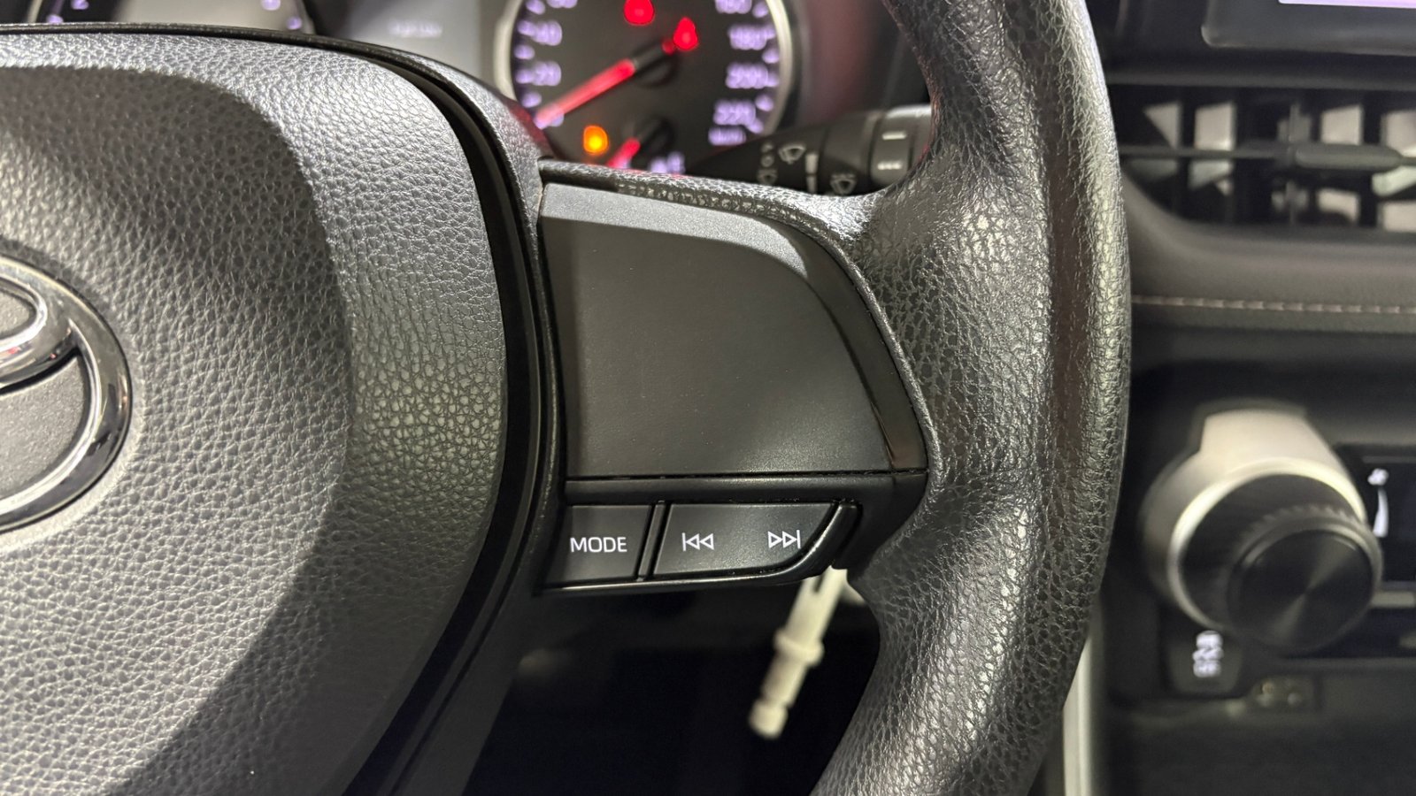 Toyota RAV4 2023 - Imagen 15 de 15