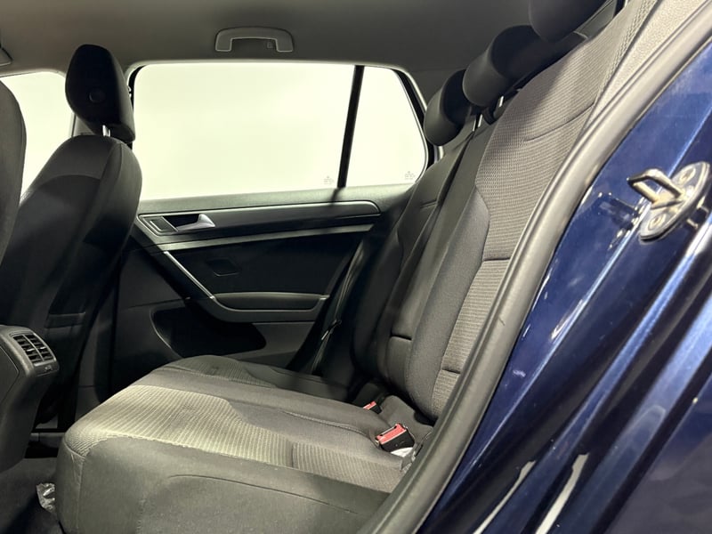 Volkswagen GOLF 2018 - Imagen 11 de 15