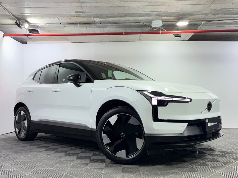 Volvo EX30 2026