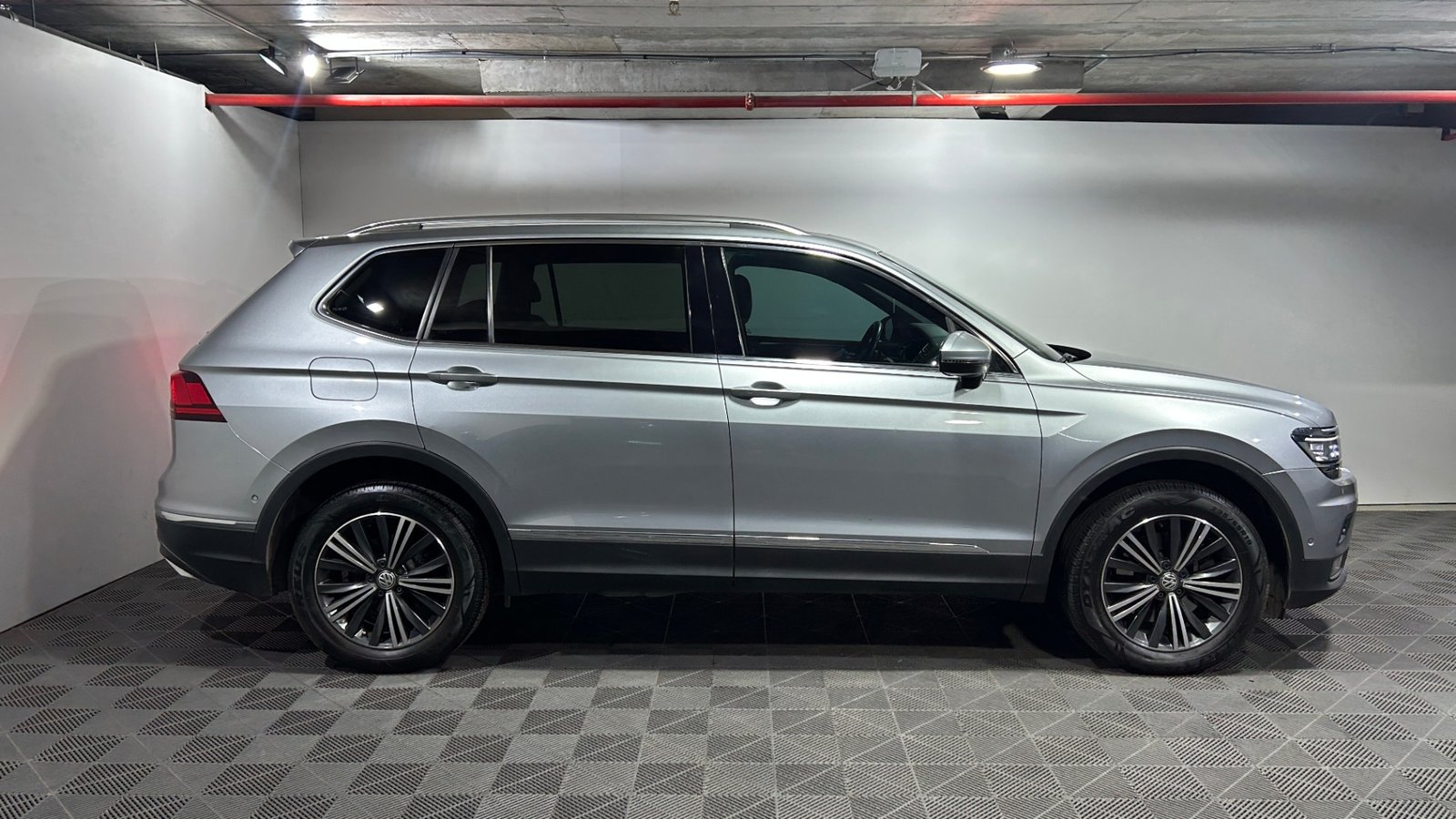 Volkswagen TIGUAN 2020 - Imagen 6 de 15