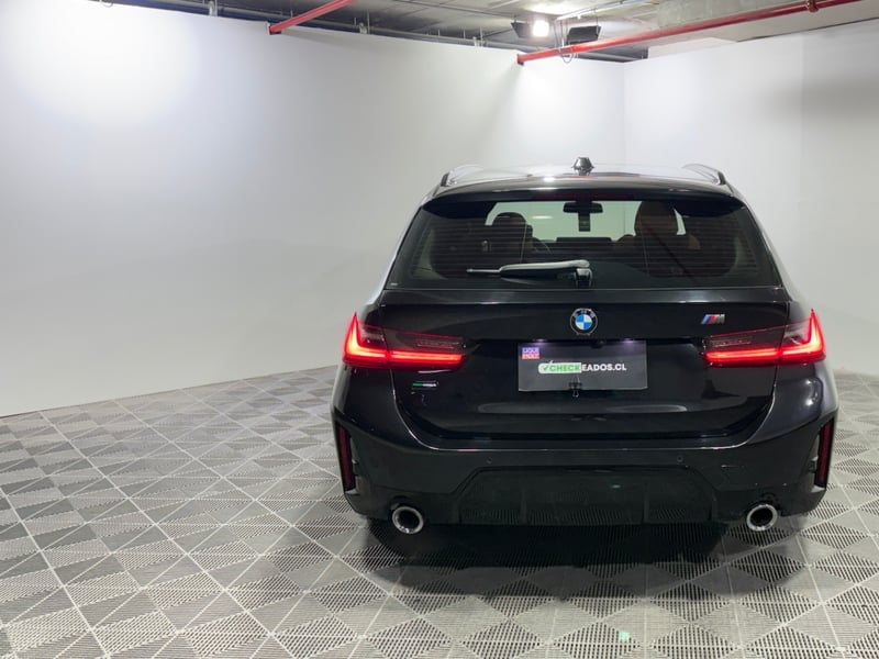BMW 330I 2024 - Imagen 8 de 15