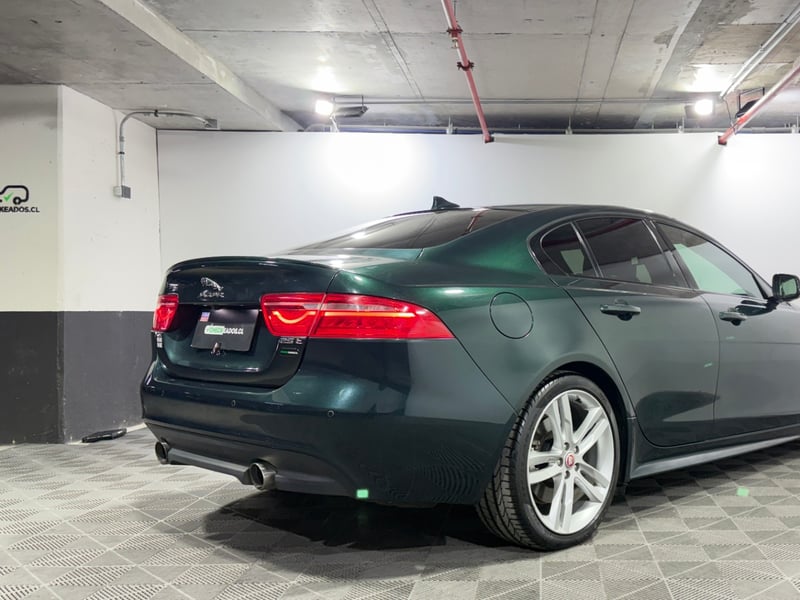 Jaguar XE 2017 - Imagen 7 de 15