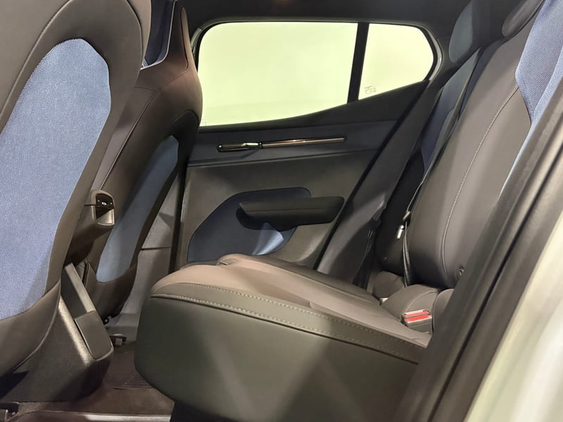 Volvo EX30 2026 - Imagen 11 de 15