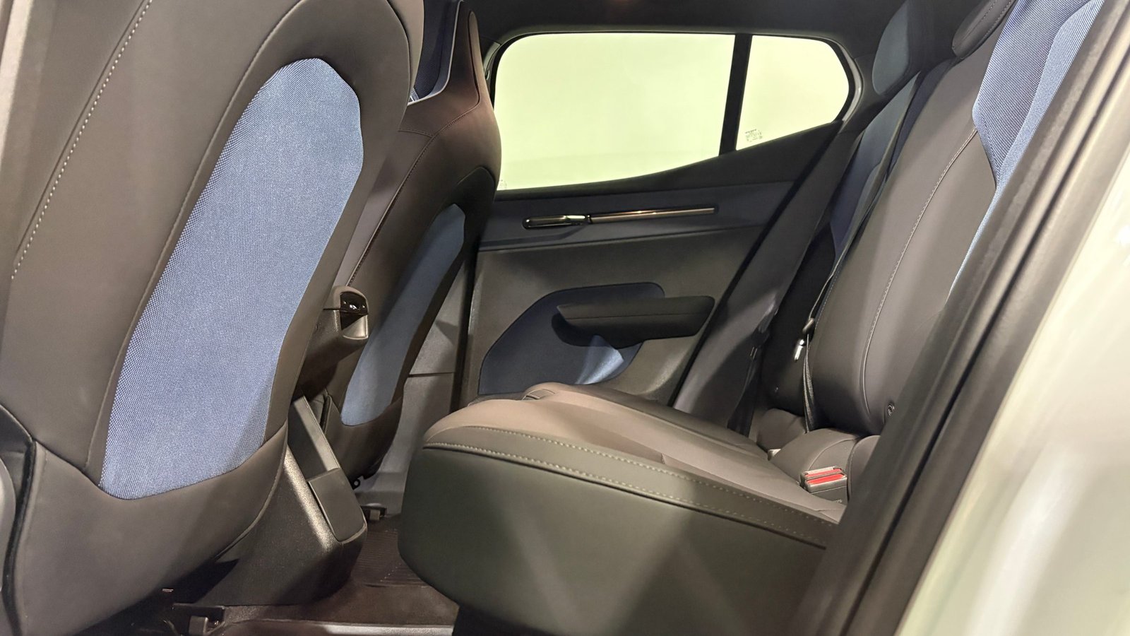 Volvo EX30 2026 - Imagen 11 de 15