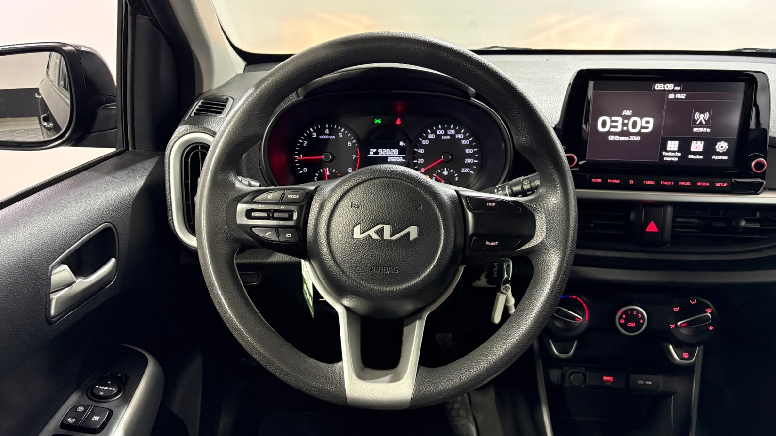 Kia MORNING 2023 - Imagen 13 de 15