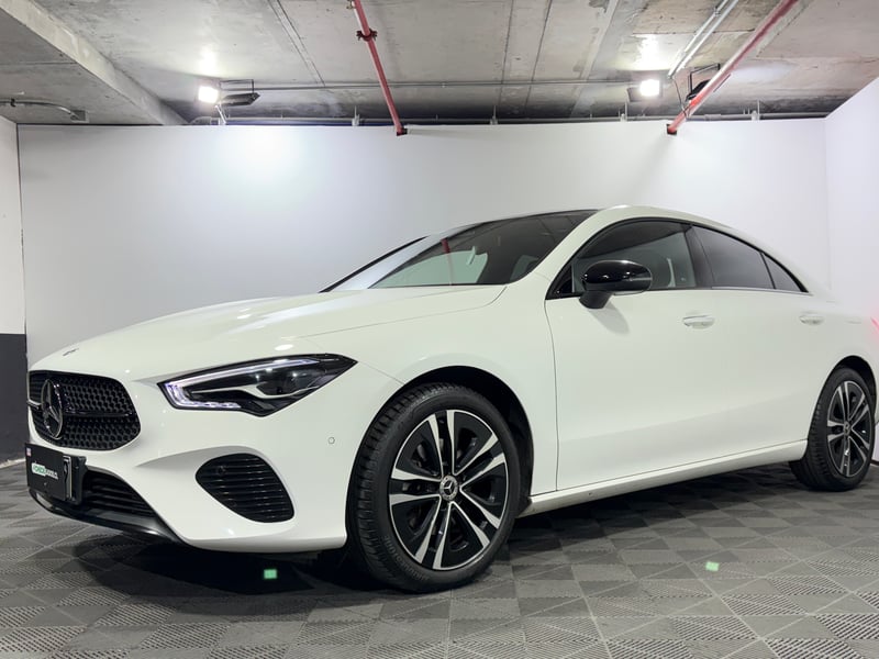 Mercedes-Benz CLA200 2025 - Imagen 3 de 15