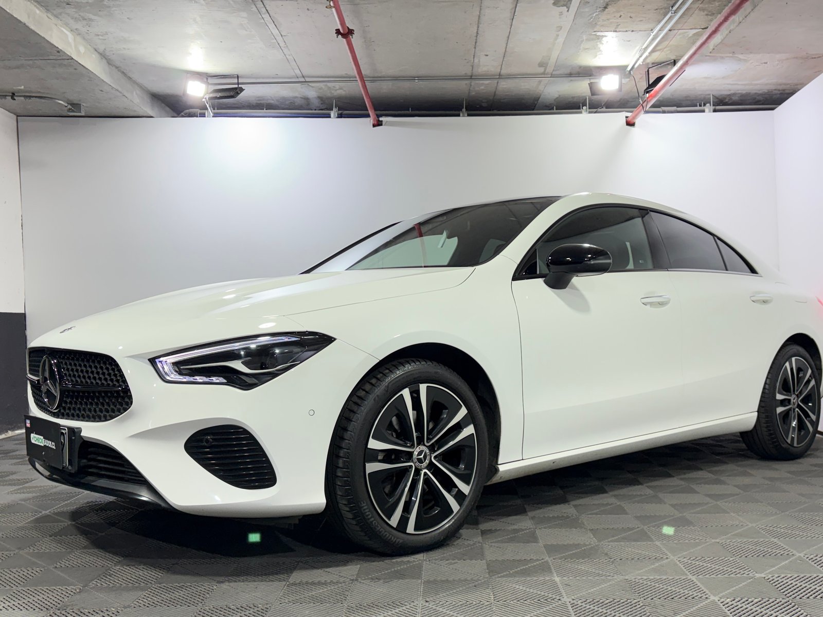 Mercedes-Benz CLA200 2025 - Foto 3 de 15