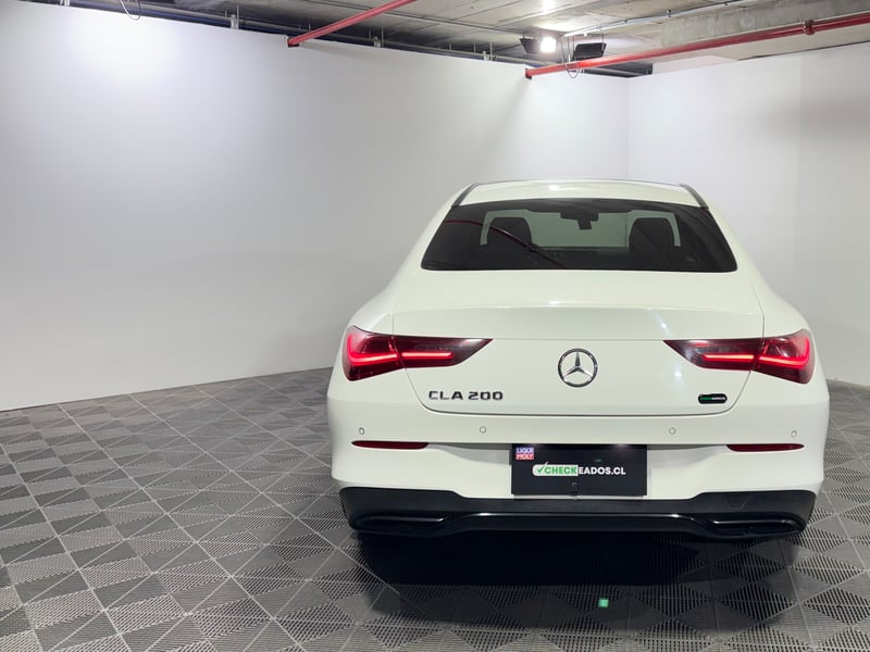 Mercedes-Benz CLA200 2025 - Imagen 8 de 15