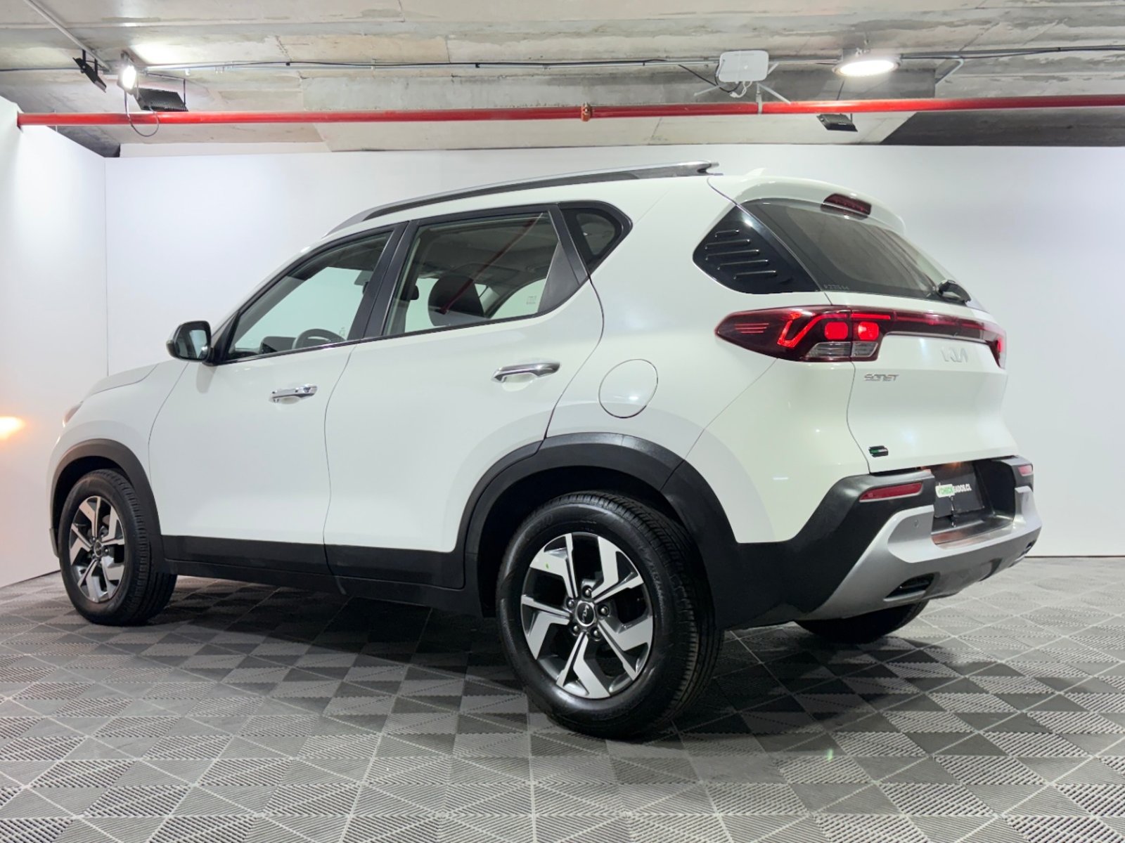 Kia SONET 2022 - Foto 5 de 15