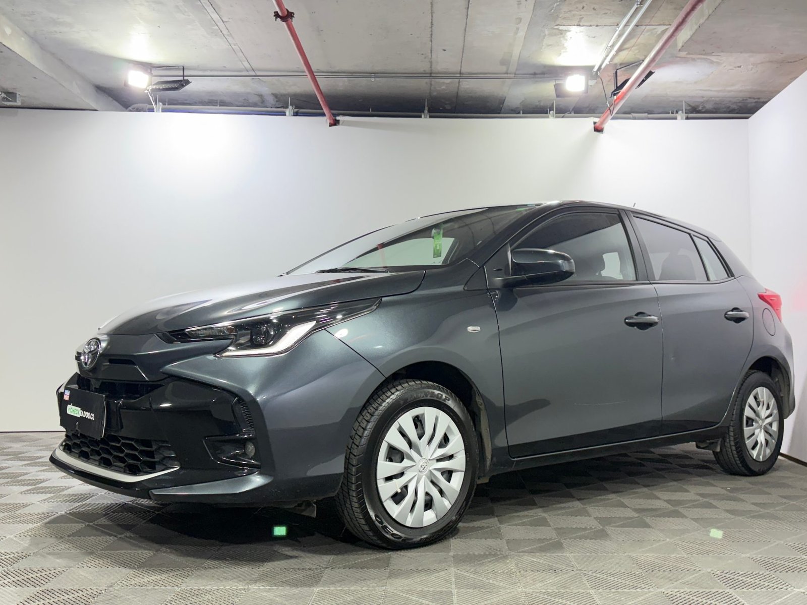 Toyota YARIS 2024 - Foto 3 de 15