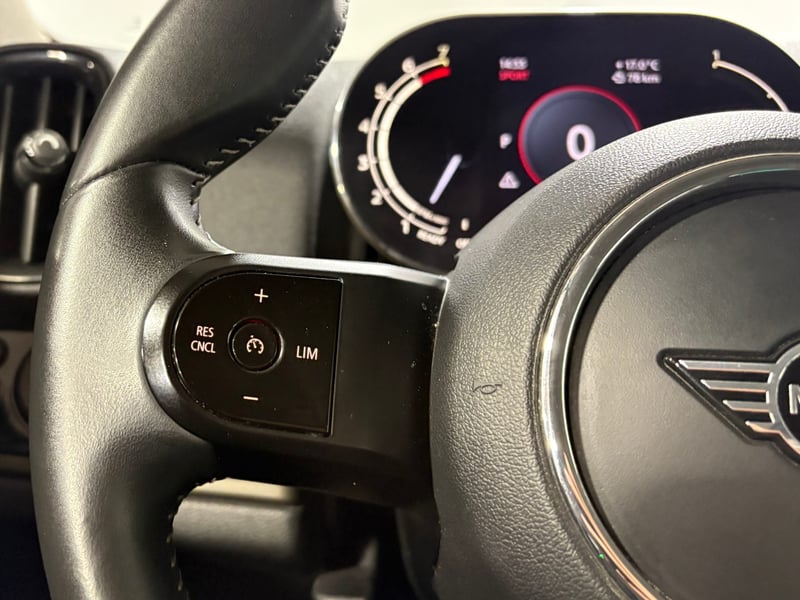 Mini COUNTRYMAN COOPER 2023 - Imagen 14 de 15