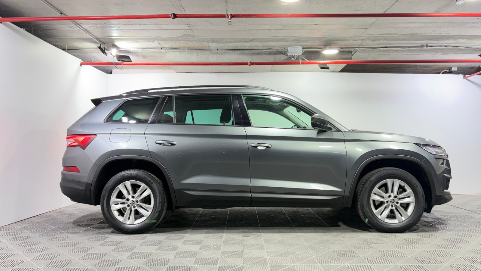 Skoda KODIAQ 2023 - Imagen 6 de 15
