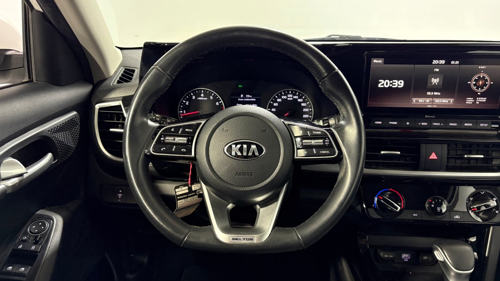 Kia SELTOS 2021 - Imagen 13 de 15