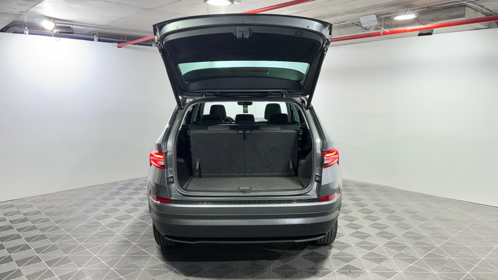 Skoda KODIAQ 2023 - Imagen 9 de 15