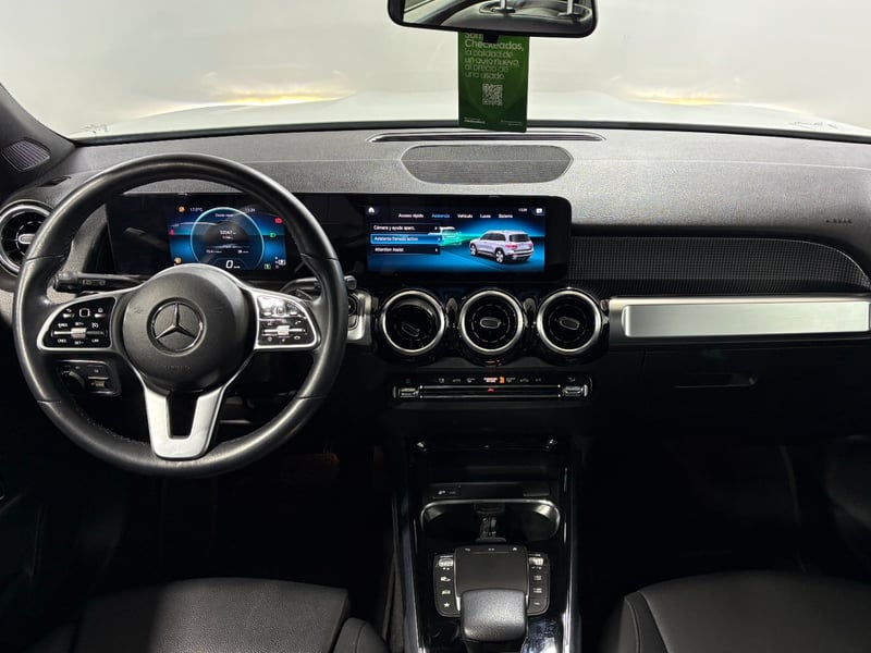 Mercedes-Benz GLB200 2023 - Imagen 12 de 15