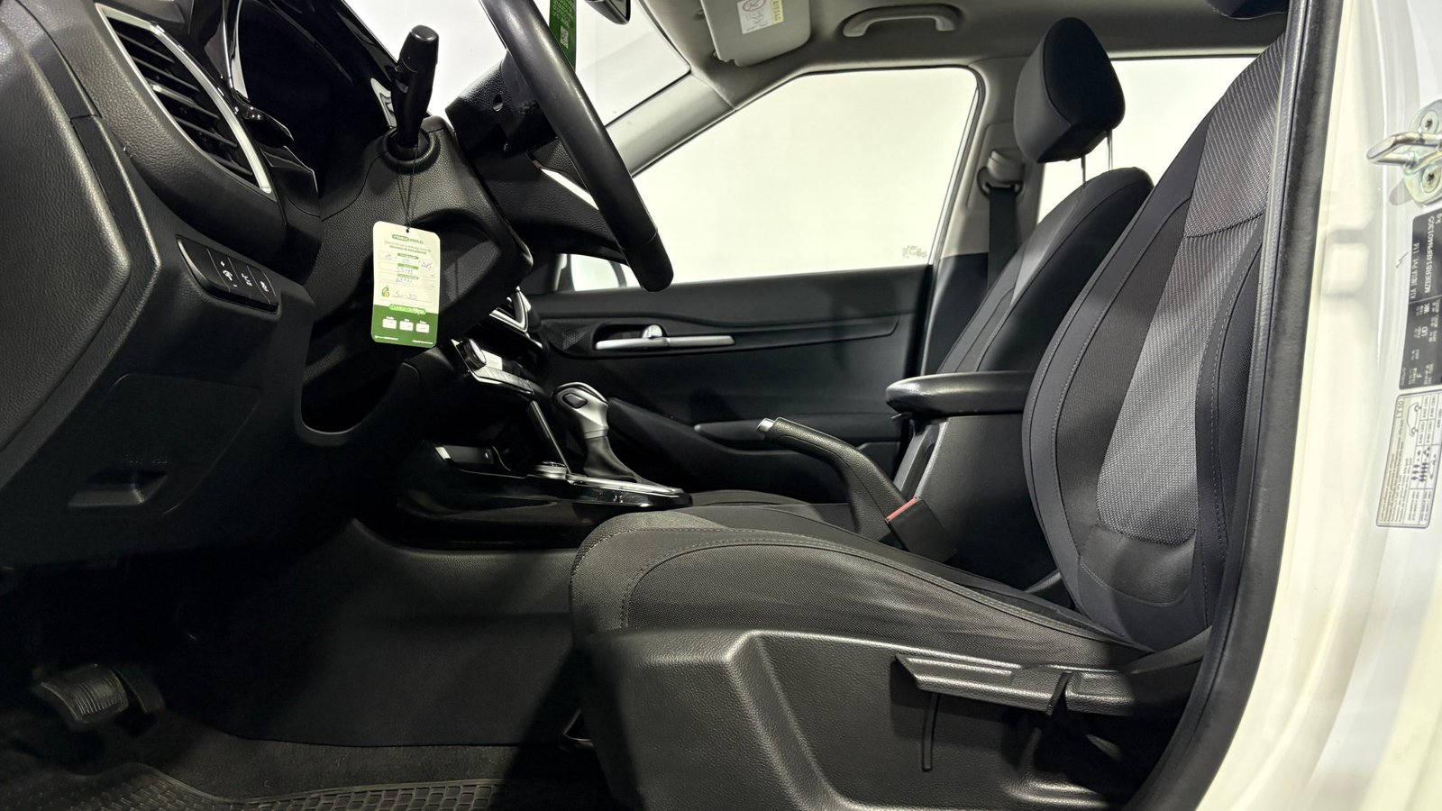 Kia SELTOS 2023 - Imagen 10 de 15