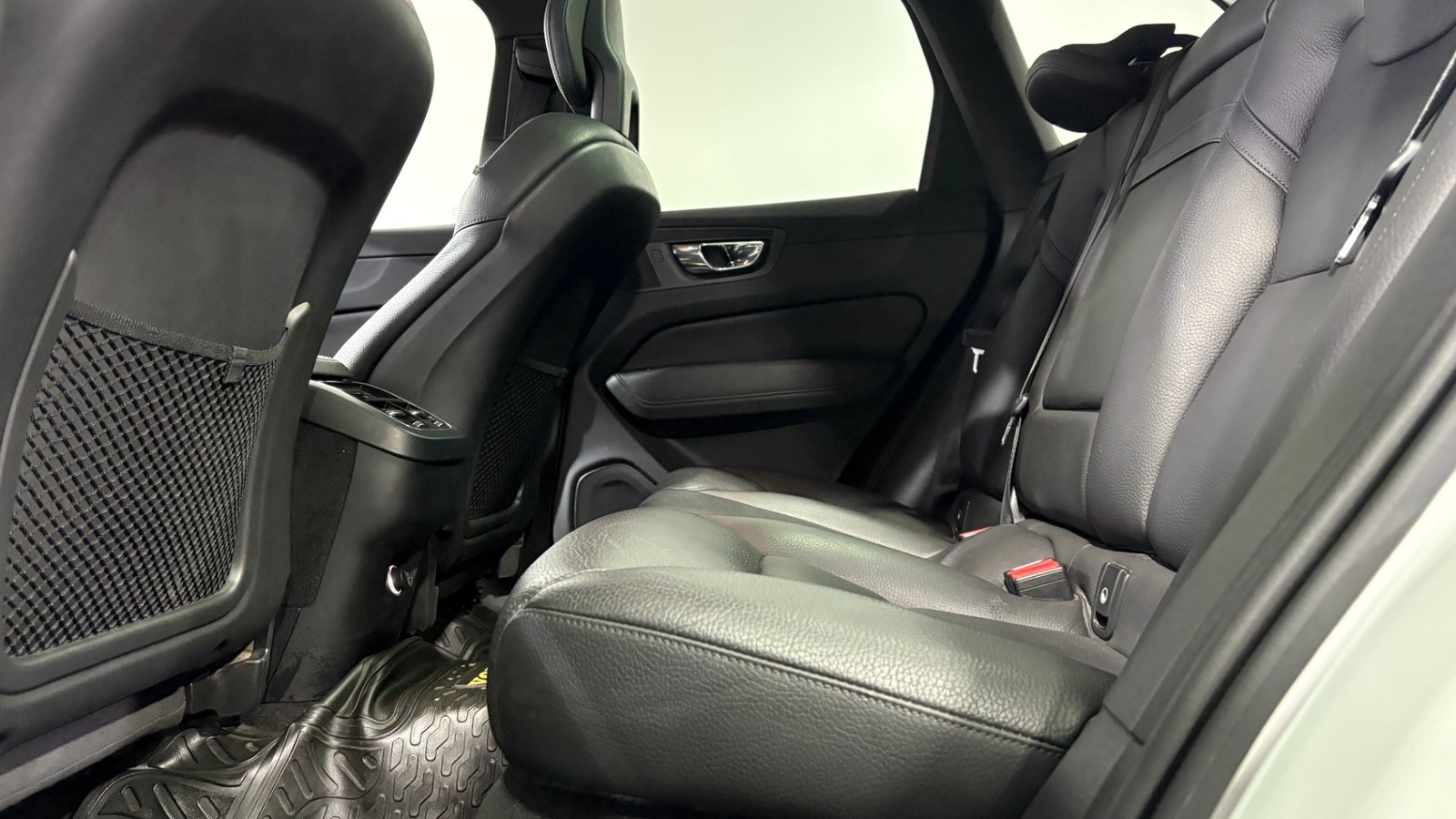 Volvo XC60 2018 - Imagen 11 de 15