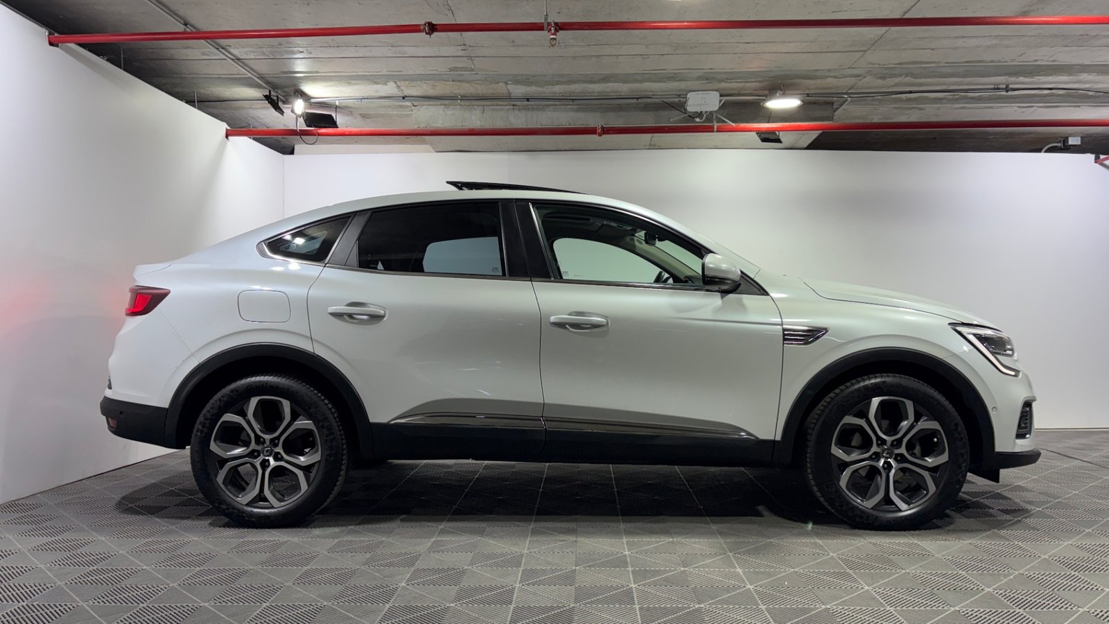 Renault ARKANA 2023 - Imagen 6 de 15