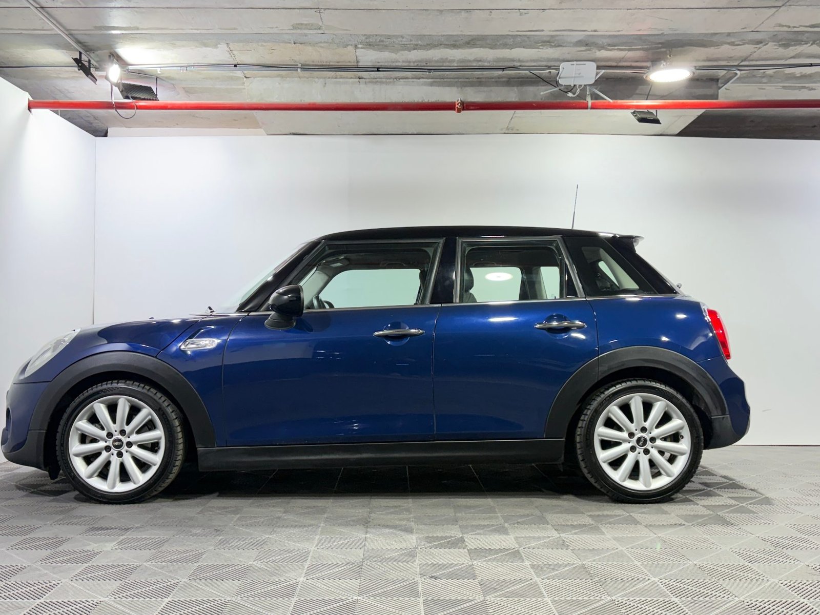 Mini COOPER S 2015 - Foto 4 de 15