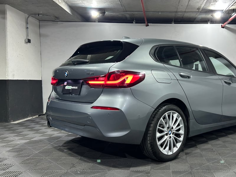 BMW 118 2023 - Imagen 7 de 15