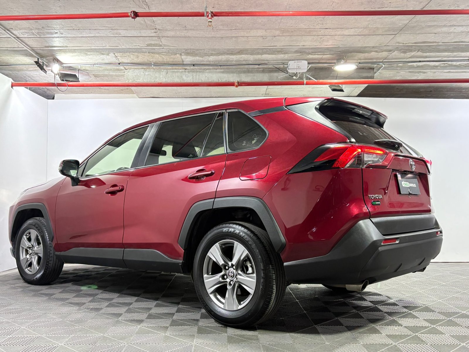Toyota RAV4 2023 - Foto 5 de 15