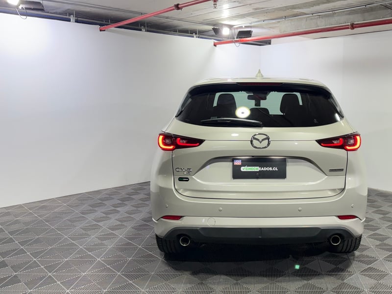 Mazda CX-5 2025 - Imagen 8 de 15