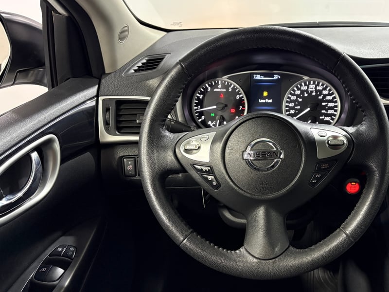 Nissan SENTRA 2019 - Imagen 13 de 15