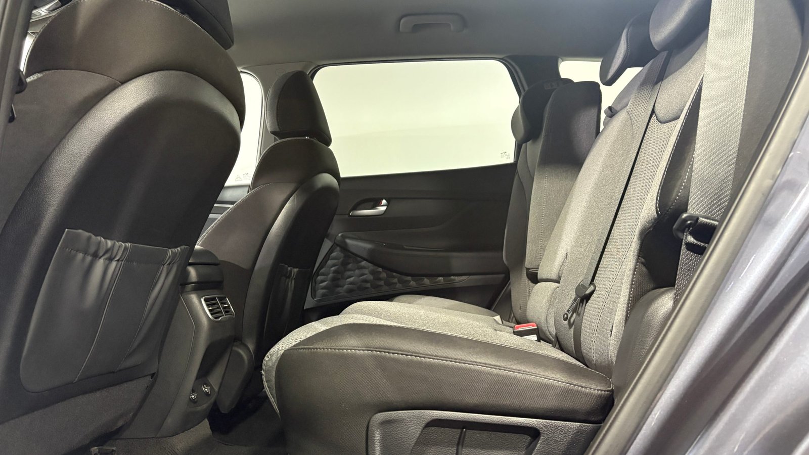 Hyundai SANTA FE 2023 - Imagen 11 de 15