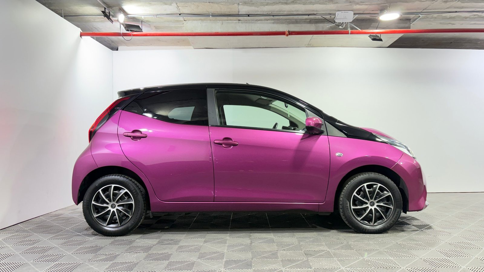 Toyota AYGO 2019 - Imagen 6 de 15