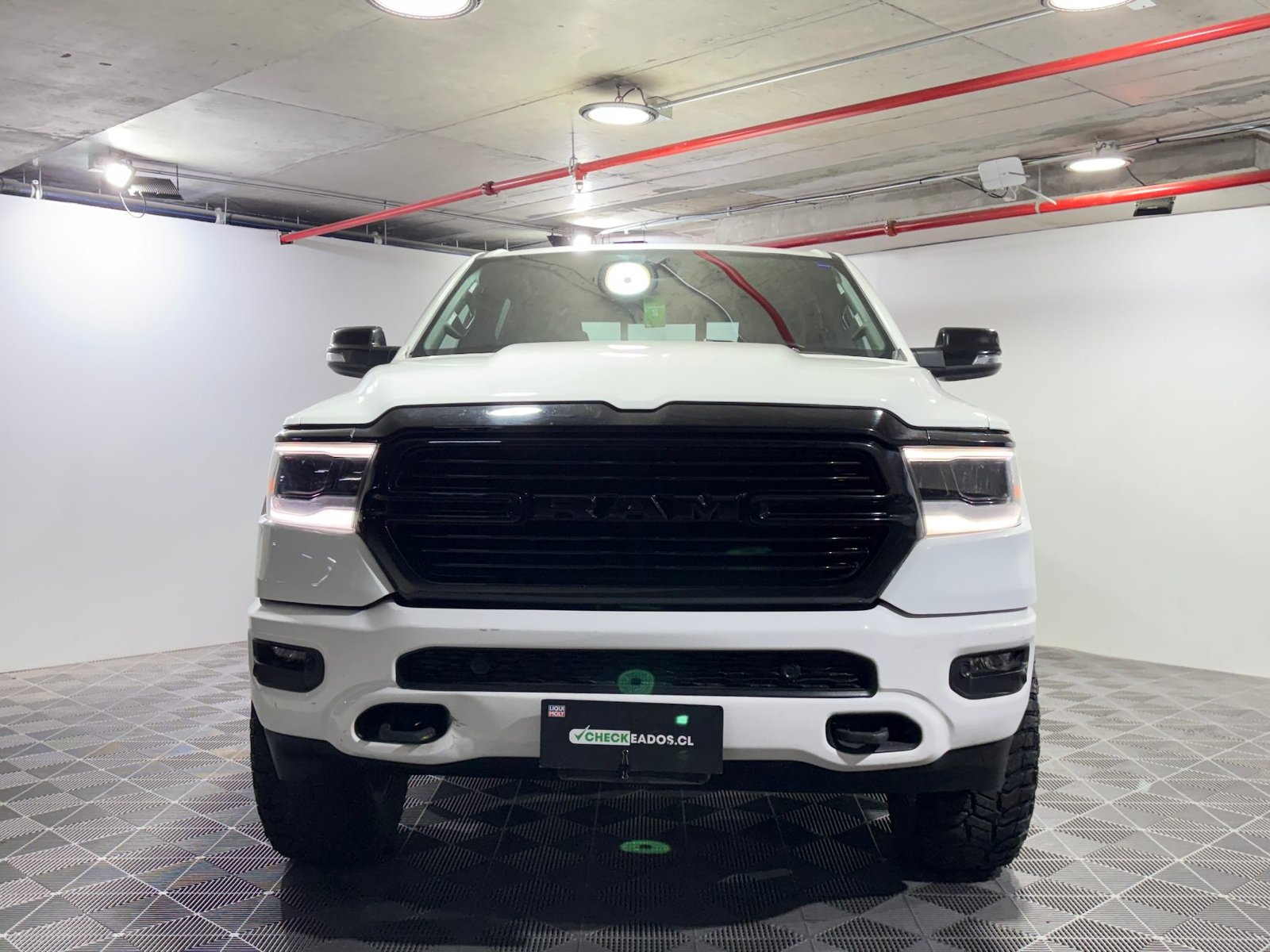 RAM 1500 2023 - Foto 2 de 15