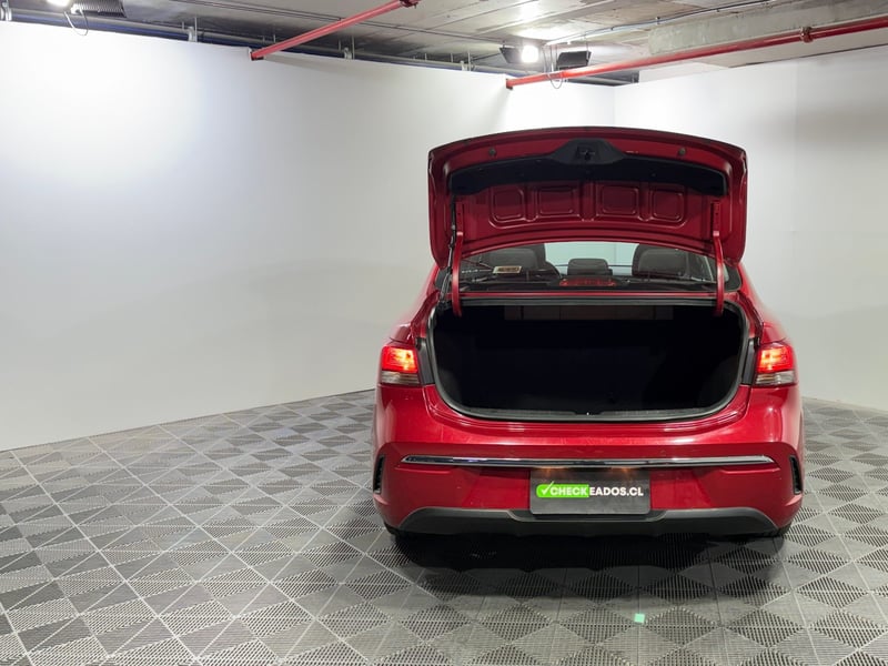 Kia RIO 4 2022 - Imagen 9 de 15
