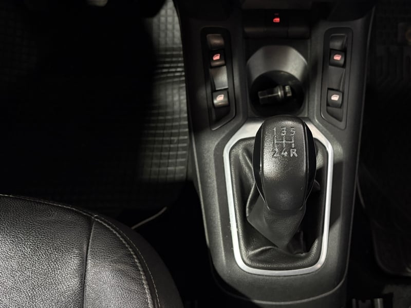 Peugeot 301 2021 - Imagen 14 de 15